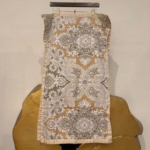 Pair of 2 100% cotton King size decorative floral & Paisley pattern pillowcases